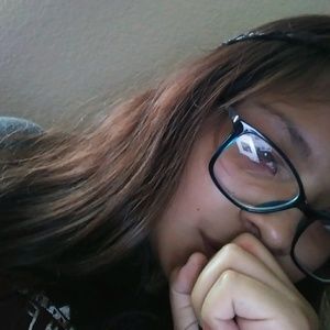 Meet your Posher, Yvette